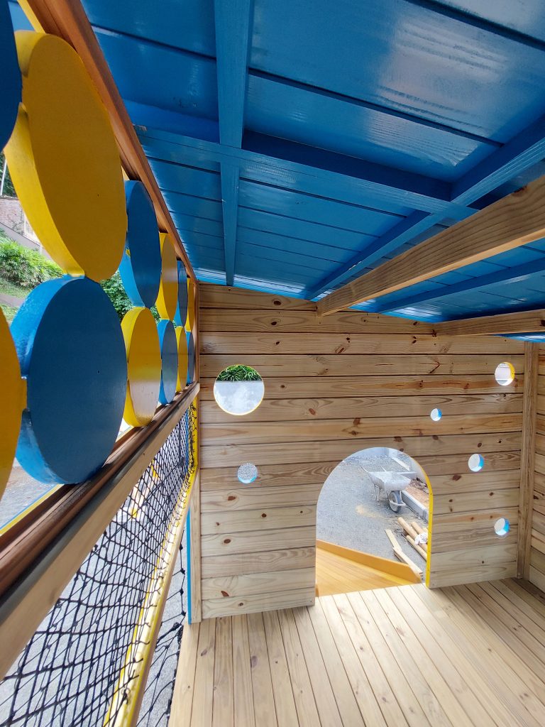 DETALHE CASINHA PALAFITA