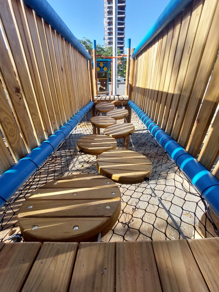 PONTE DESAFIO PLAYGROUND